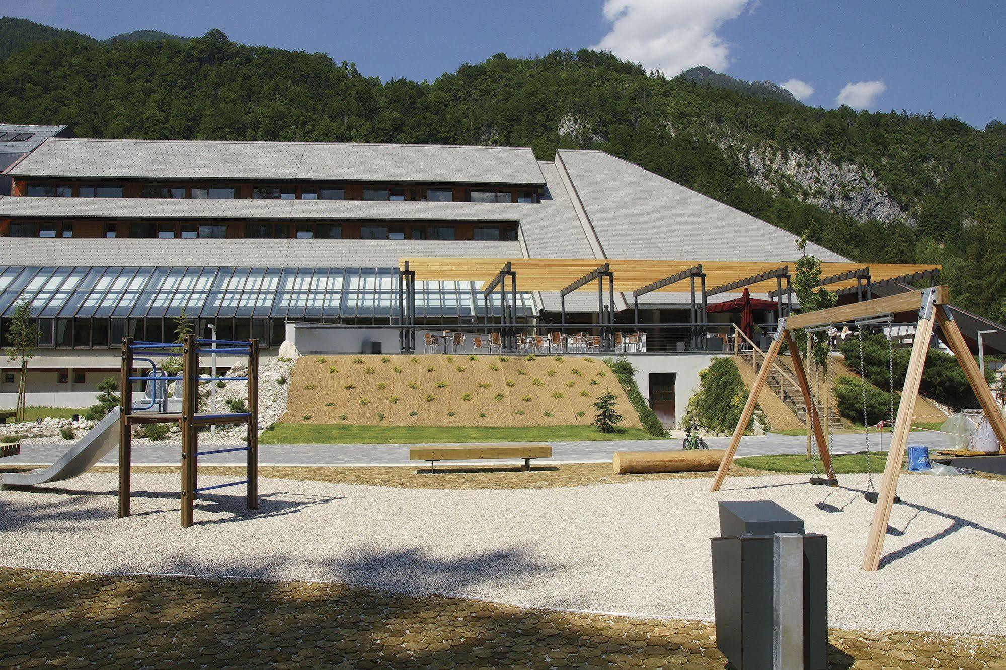 Hotel Spik Kranjska Gora Εξωτερικό φωτογραφία